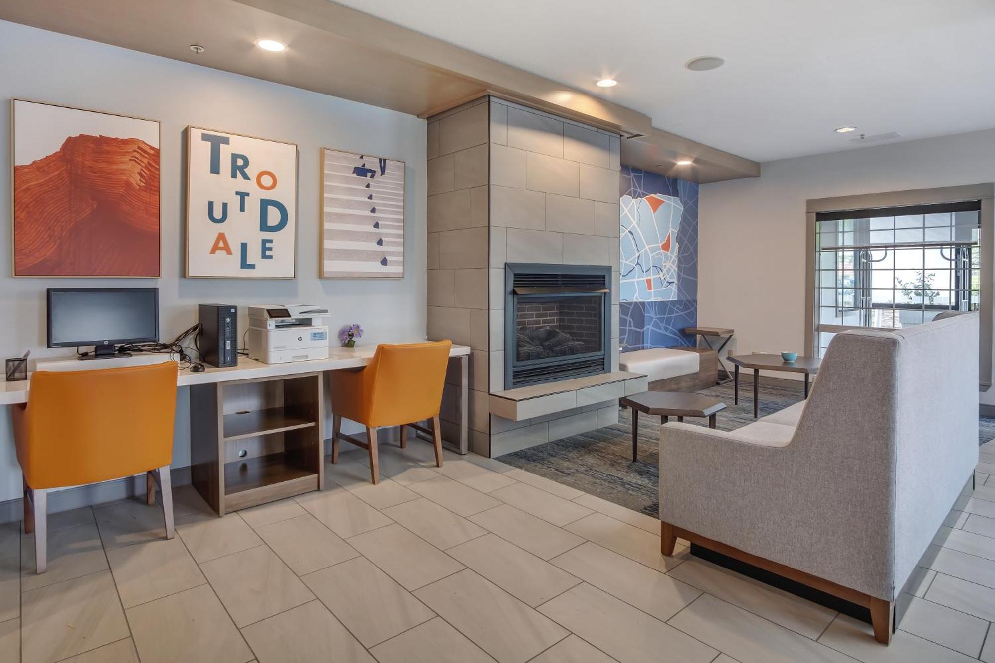 Holiday Inn Express Portland East - Columbia Gorge By Ihg Troutdale Extérieur photo