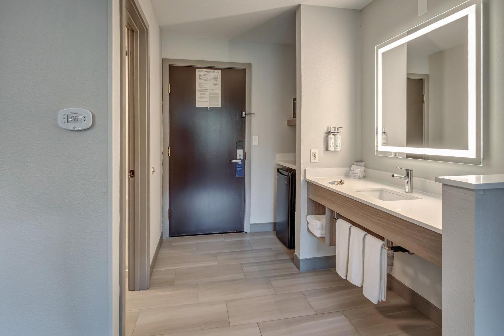 Holiday Inn Express Portland East - Columbia Gorge By Ihg Troutdale Extérieur photo